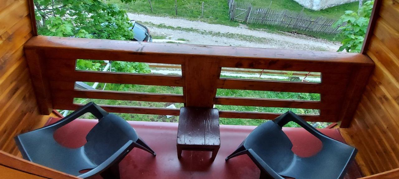 Vila Sarigora Žabljak Exteriör bild