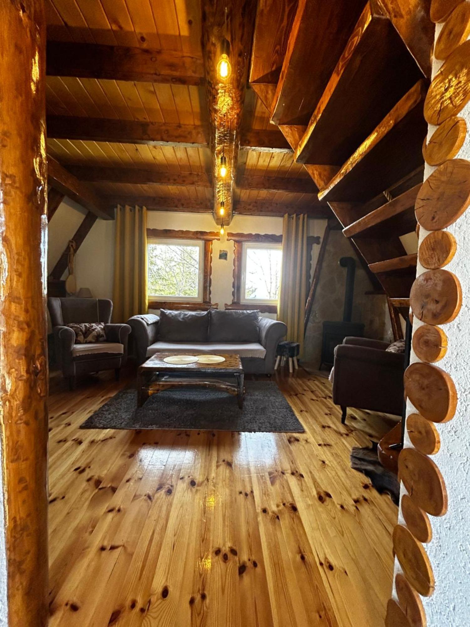 Vila Sarigora Žabljak Exteriör bild